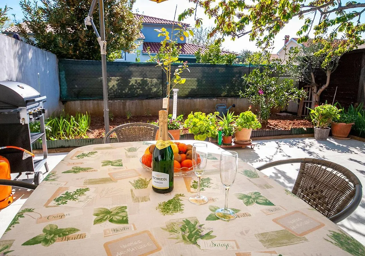 Apartmant Linda Apartment Vinkuran Croatia