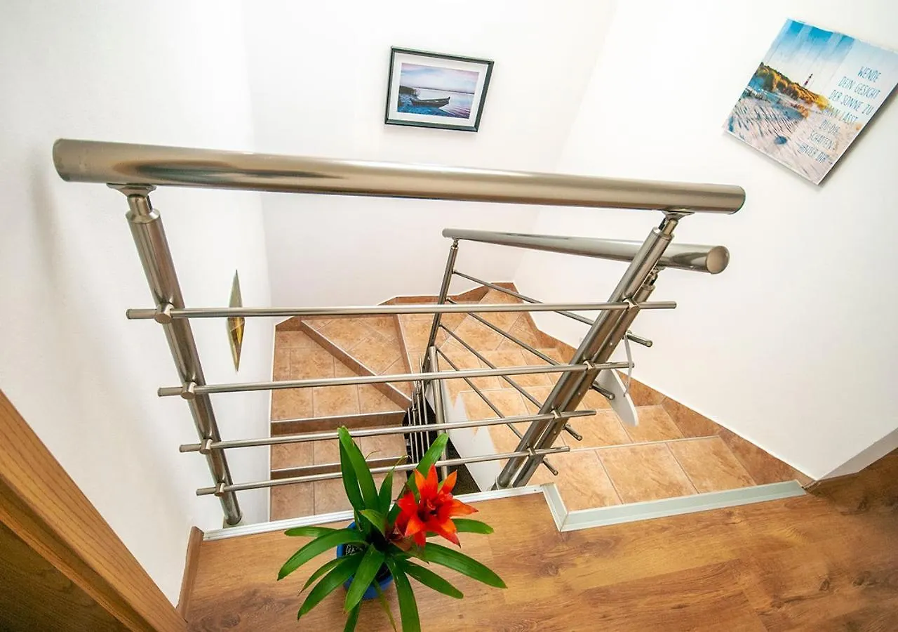 Apartmant Linda Apartment Vinkuran 0*,