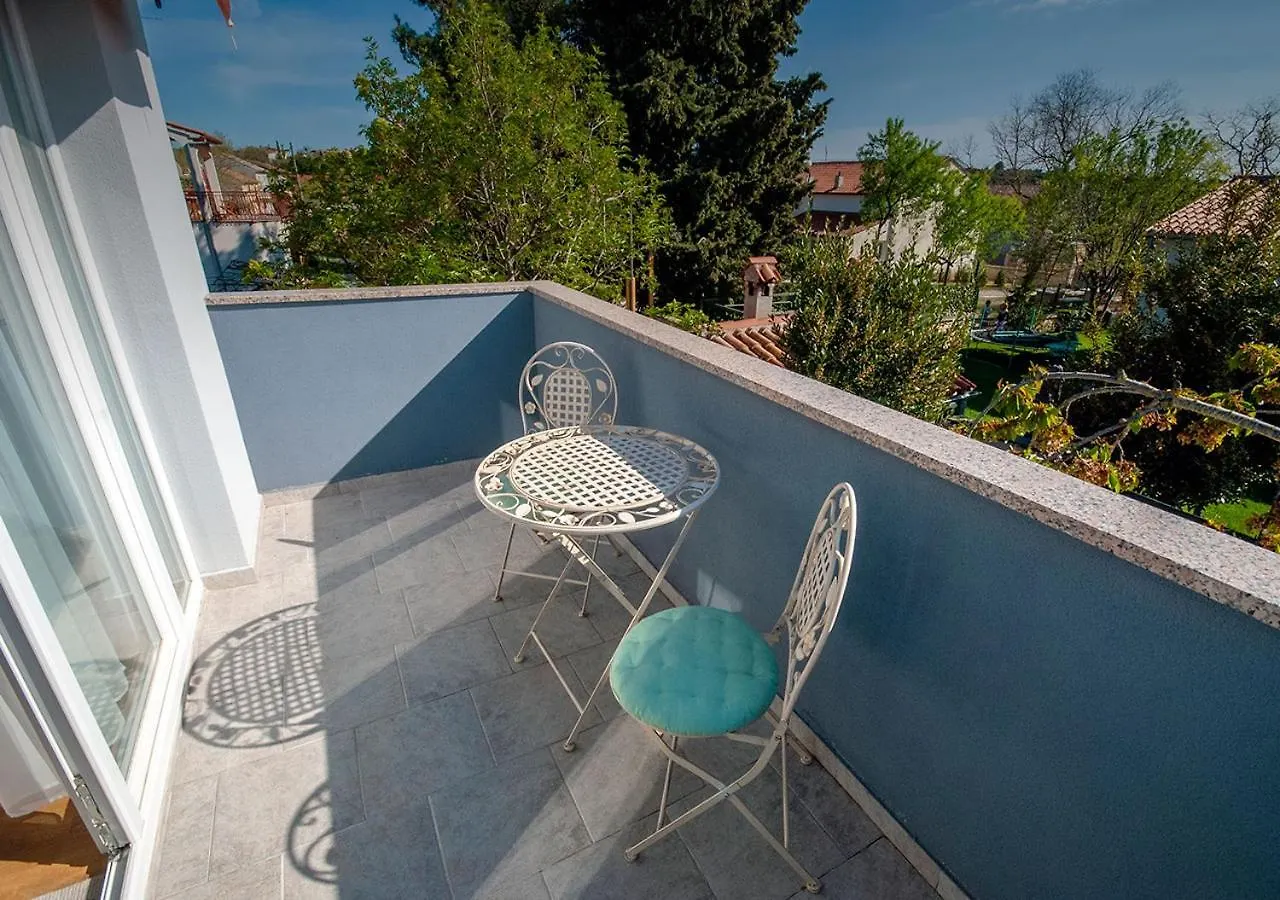 Apartmant Linda Apartment Vinkuran 0*,