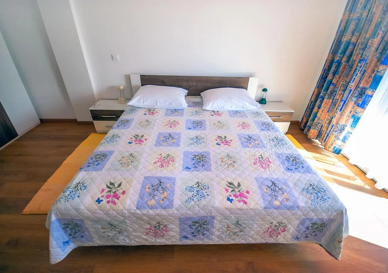 Apartmant Linda Apartment Vinkuran
